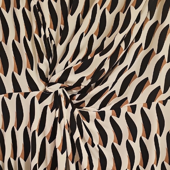 Amazon Essentials Patterned Print Dress - Picture 3 of 5